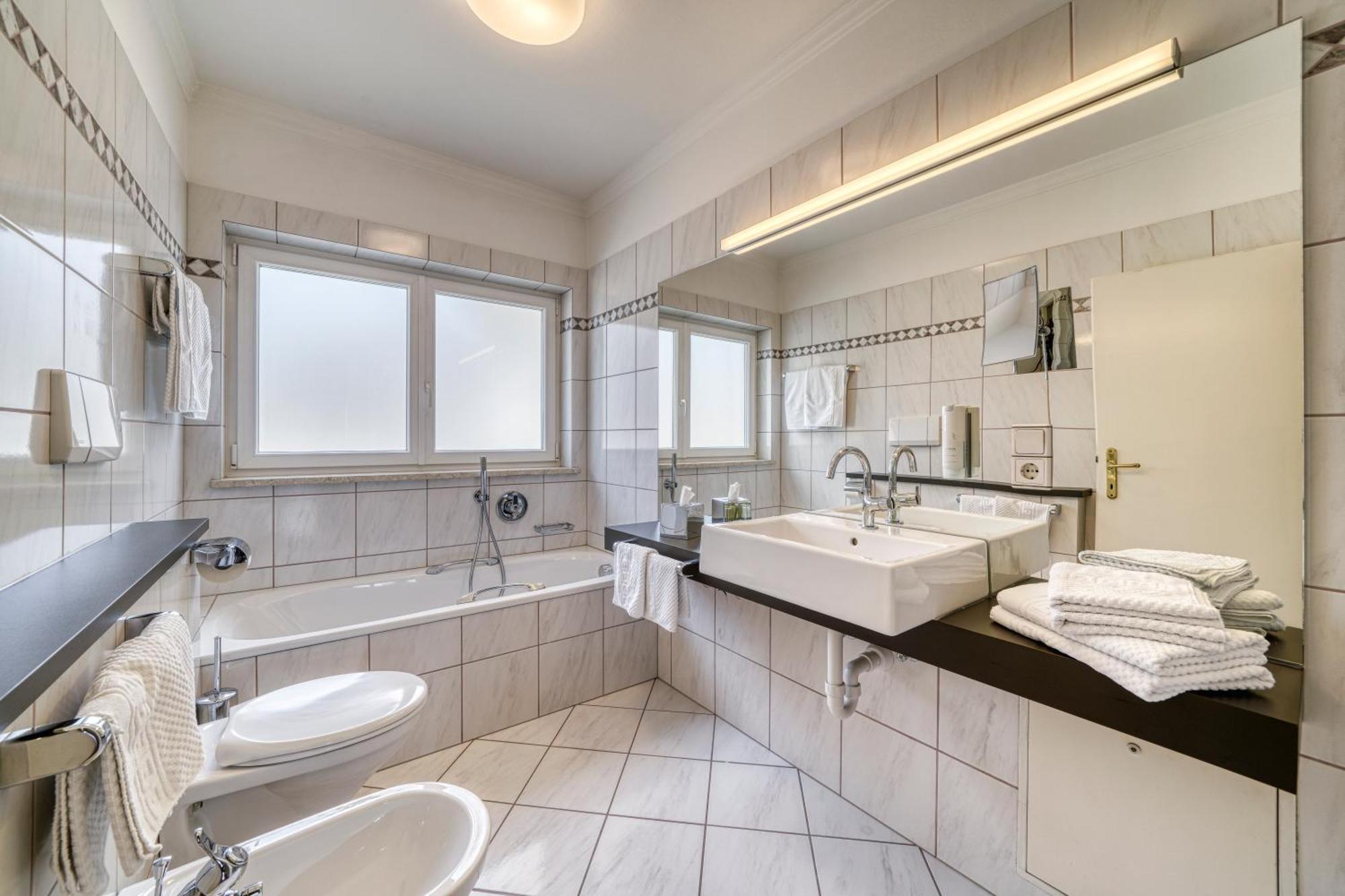 Apartmenthotel Ritterhof Suites & Breakfast Скена Экстерьер фото